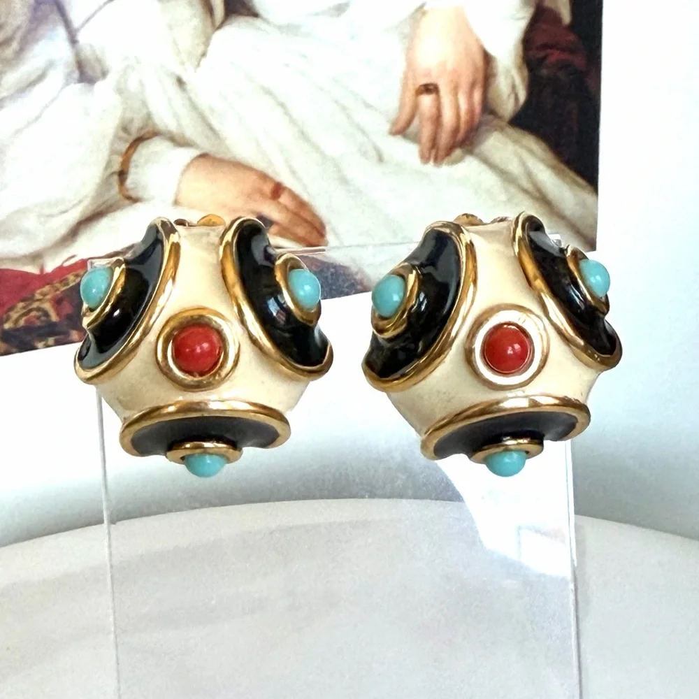 SOLD 🩷Kenneth Jay Lane Vintage Enamel Earrings - Picture 1 of 7